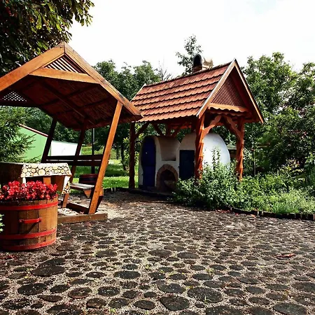 Ocsardi Topanzio Guest house Ocsard